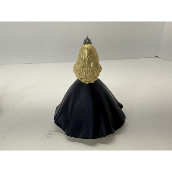 2 Hallmark Barbie Ornaments 2001 Christmas Celebration And Millennium Princess - Picture 7 of 11